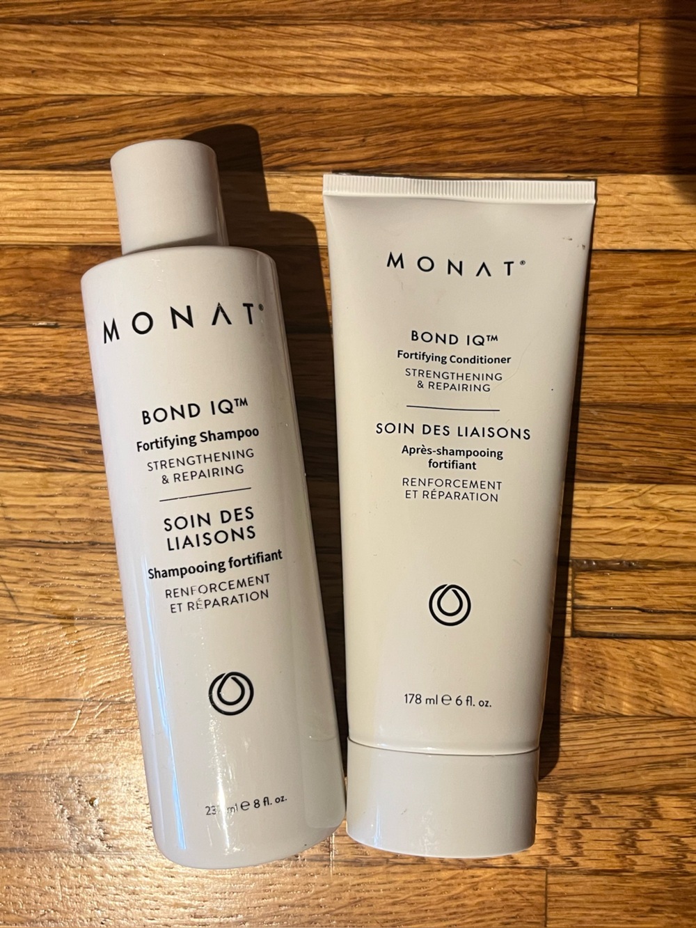 Bond IQ Strengthening Shampoo & Conditioner Set